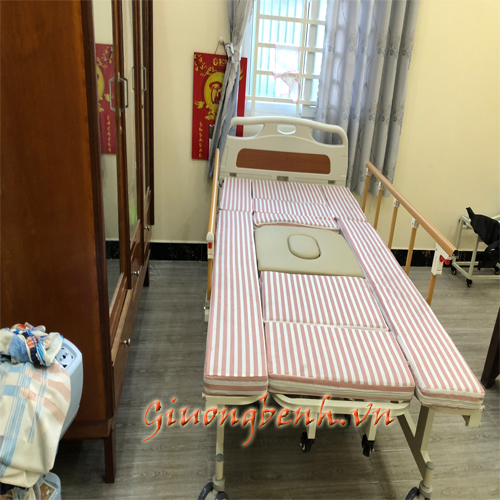 Mua giường bệnh nhân ở quận Bình Thạnh.