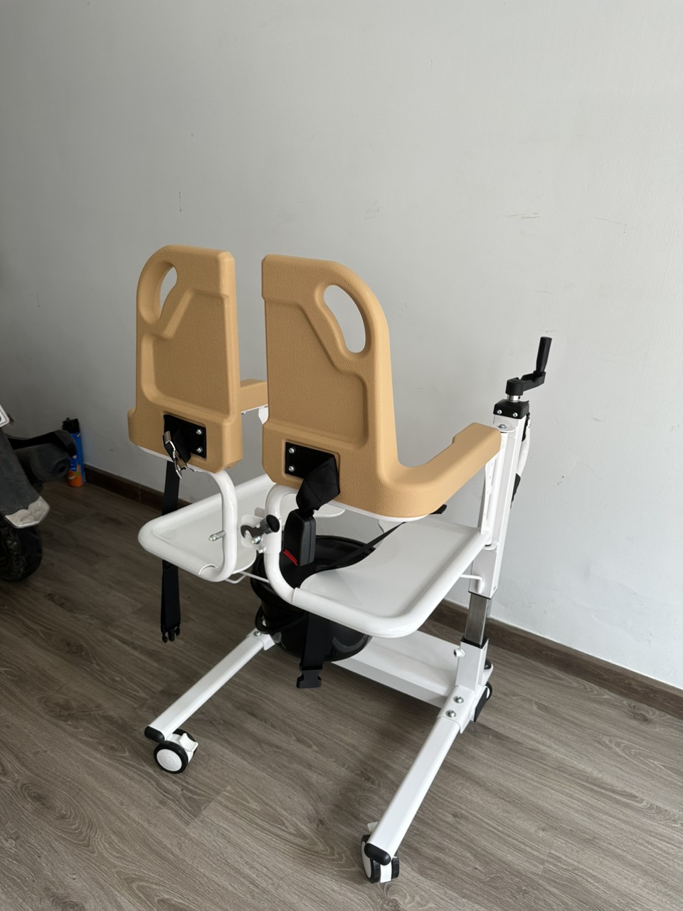 Xe di chuyển bệnh nhân Lucass D-100